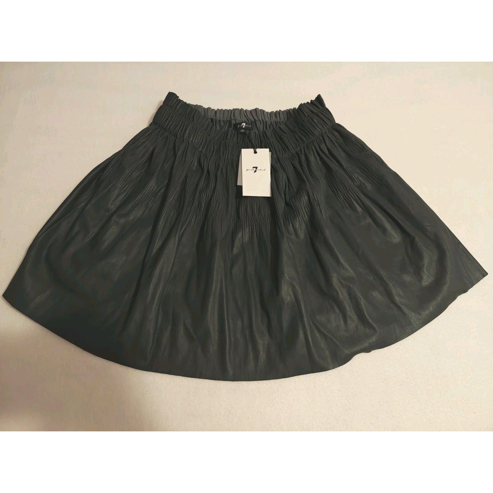 7 For All Mankind Women's Faux Leather Pleated Mini Skirt, Forest Green Medium